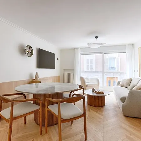 Mykeypers - Luxurious Flat 2br-6p - Arc De Triomphe * Parigi
